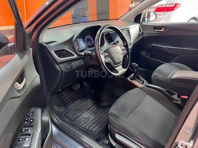 Hyundai Accent 2018, 122,000 km - 1.6 l - Sumqayıt