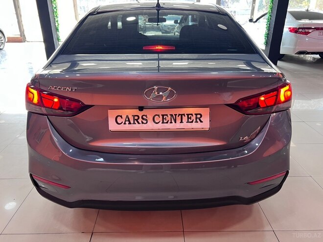 Hyundai Accent 2018, 122,000 km - 1.6 l - Sumqayıt