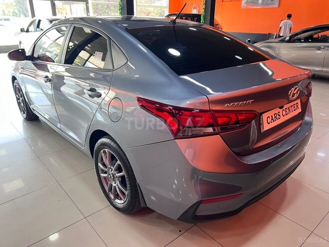 Hyundai Accent 2018, 122,000 km - 1.6 l - Sumqayıt
