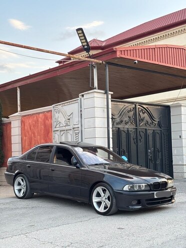 BMW 525 2001, 350,000 km - 2.5 l - Bakı