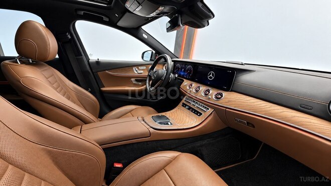 Mercedes E 220 d 2021, 148,256 km - 2.0 l - Bakı