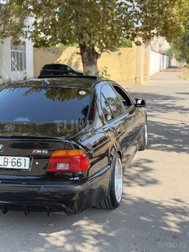 BMW 530 2000, 298,000 km - 3.0 l - Ağdaş