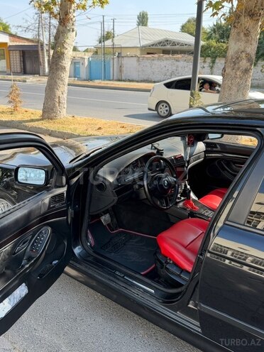 BMW 530 2000, 298,000 km - 3.0 l - Ağdaş