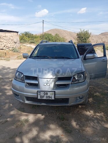 Mitsubishi Outlander 2003, 269,000 km - 2.0 l - Naxçıvan