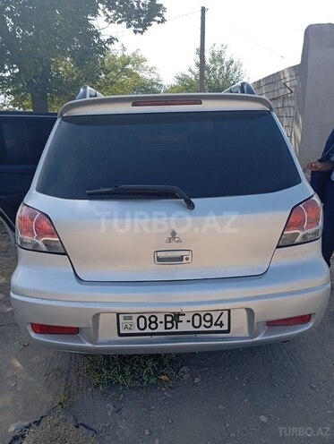 Mitsubishi Outlander 2003, 269,000 km - 2.0 l - Naxçıvan