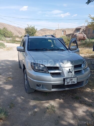 Mitsubishi Outlander 2003, 269,000 km - 2.0 l - Naxçıvan