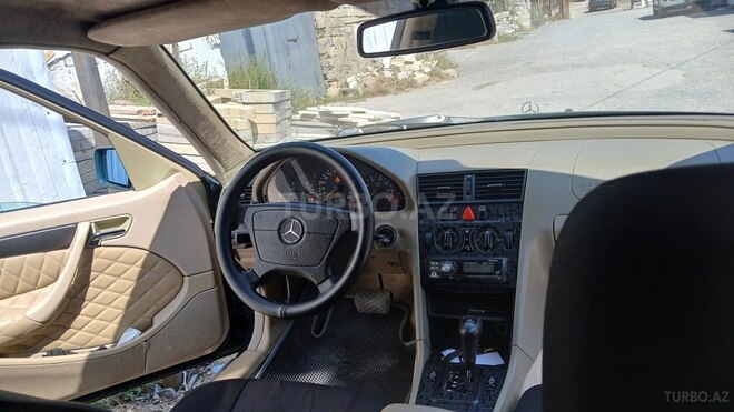 Mercedes C 240 2000, 405,771 km - 2.4 l - Bakı