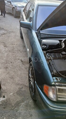 Mercedes C 240 2000, 405,771 km - 2.4 l - Bakı