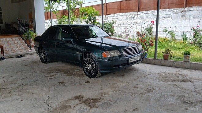 Mercedes C 240 2000, 405,771 km - 2.4 l - Bakı