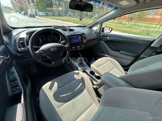 Kia Forte 2015, 240,949 km - 1.8 l - Bakı