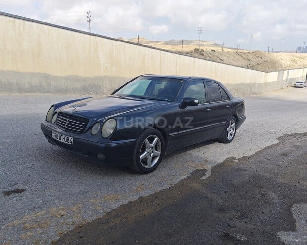Mercedes E 300 1995, 568,000 km - 3.0 l - Bakı