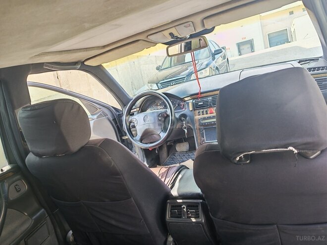 Mercedes E 300 1995, 568,000 km - 3.0 l - Bakı