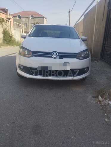 Volkswagen Polo 2013, 175,100 km - 1.6 l - Bakı