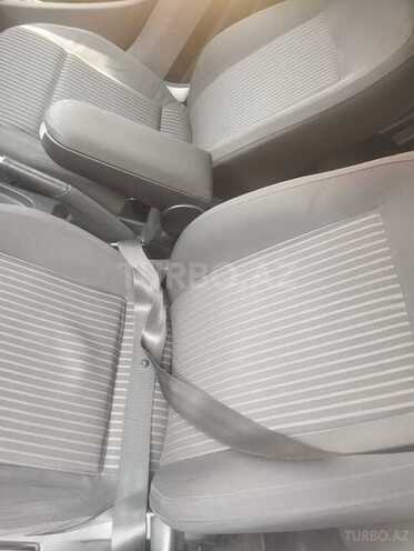 Volkswagen Polo 2013, 175,100 km - 1.6 l - Bakı