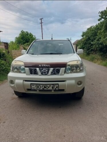 Nissan X-Trail 2008, 174,046 km - 2.5 l - Xudat