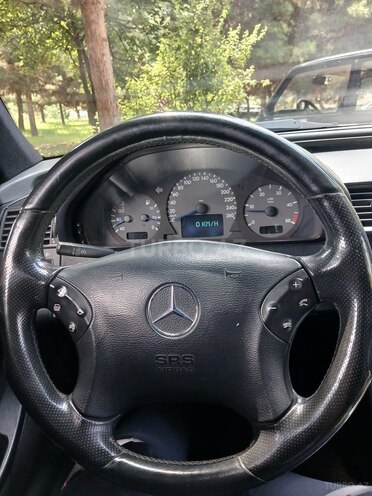 Mercedes C 220 1999, 437,500 km - 2.2 л - Yevlax