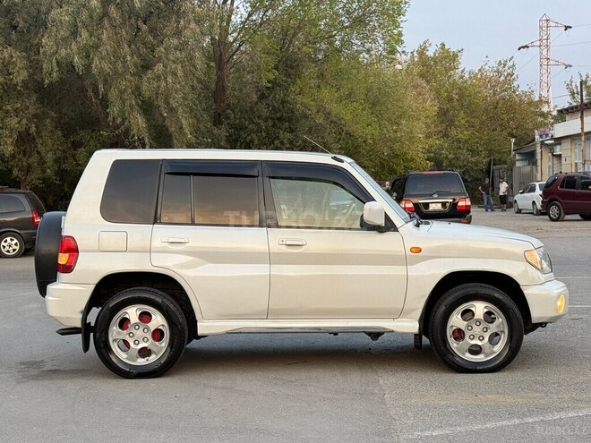 Mitsubishi Pajero io 1998, 269,317 km - 1.8 l - Sumqayıt