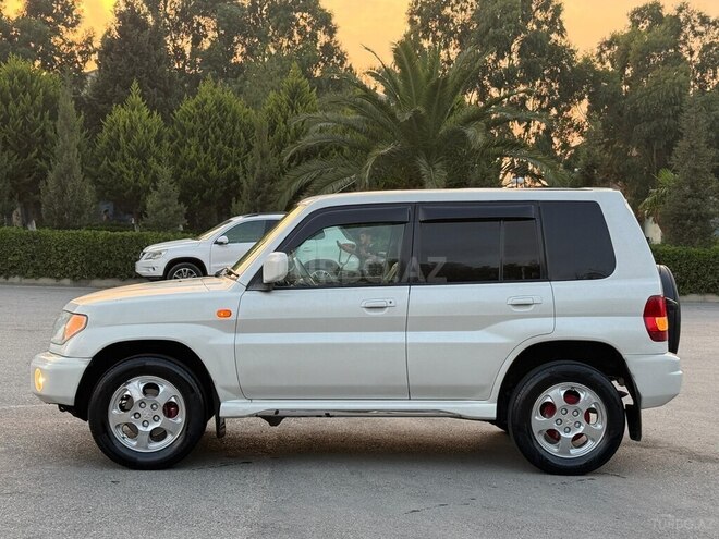 Mitsubishi Pajero io 1998, 269,317 km - 1.8 l - Sumqayıt