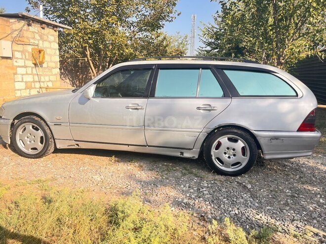 Mercedes C 250 1998, 456,123 km - 2.5 л - Xırdalan