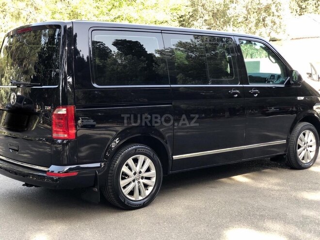 Volkswagen Multivan 2017, 285,000 km - 2.0 l - Sumqayıt