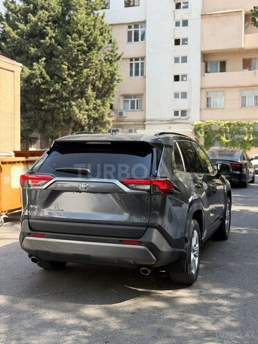 Toyota RAV4 2021, 111,000 km - 2.0 l - Bakı