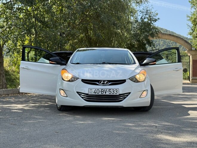 Hyundai Elantra 2012, 289,682 km - 1.8 л - Quba