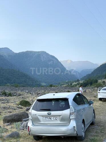 Toyota Prius V 2012, 399,000 km - 1.8 л - Bakı