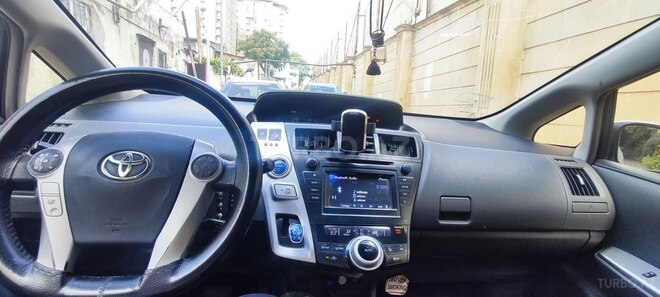 Toyota Prius V 2012, 399,000 km - 1.8 л - Bakı
