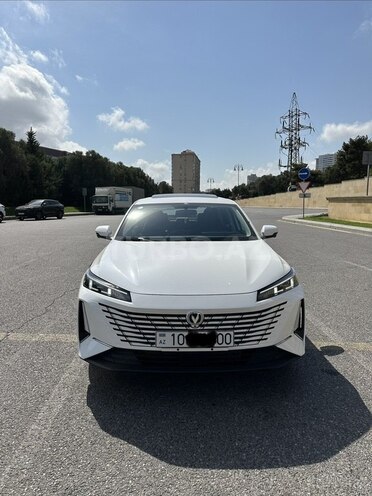 Changan Eado 2025, 9,300 km - 1.5 l - Bakı
