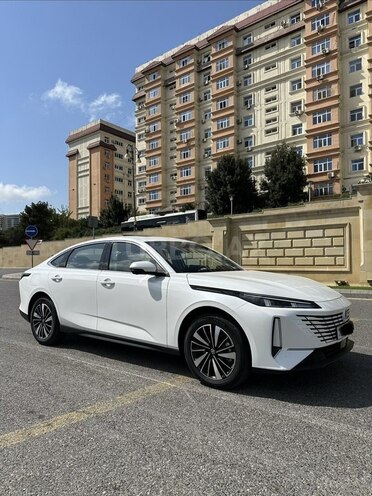 Changan Eado 2025, 9,300 km - 1.5 l - Bakı