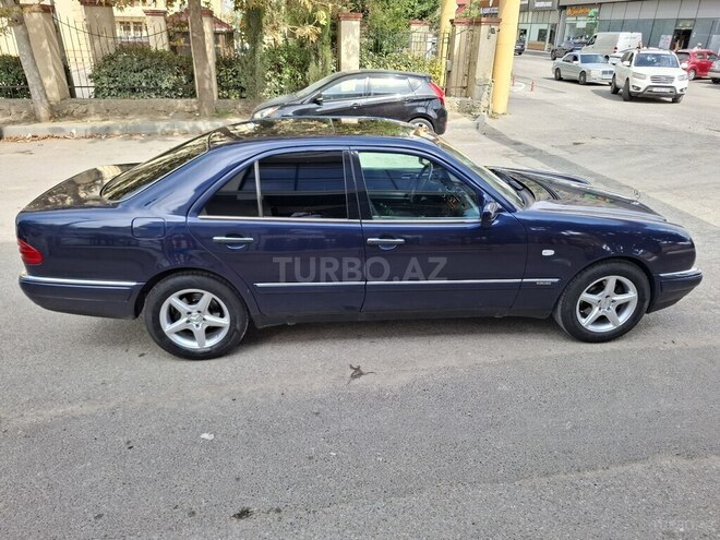 Mercedes E 200 1998, 346,600 km - 2.0 l - Bakı