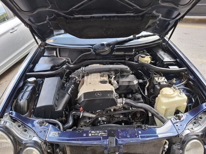 Mercedes E 200 1998, 346,600 km - 2.0 l - Bakı