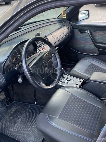 Mercedes C 220 1994, 418,000 km - 2.2 l - Bakı