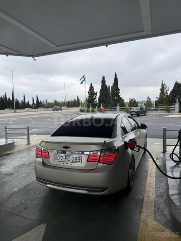 Chevrolet Cruze 2015, 275,000 km - 1.4 l - Ağdaş