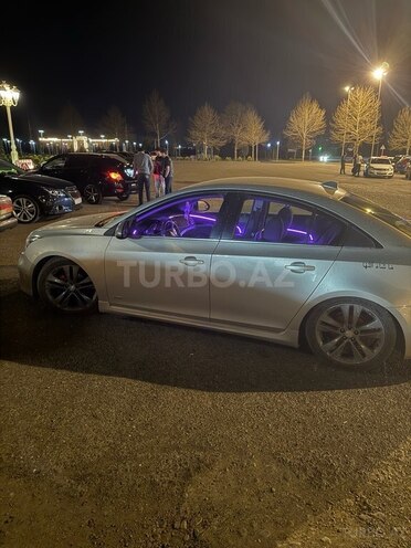 Chevrolet Cruze 2015, 275,000 km - 1.4 l - Ağdaş