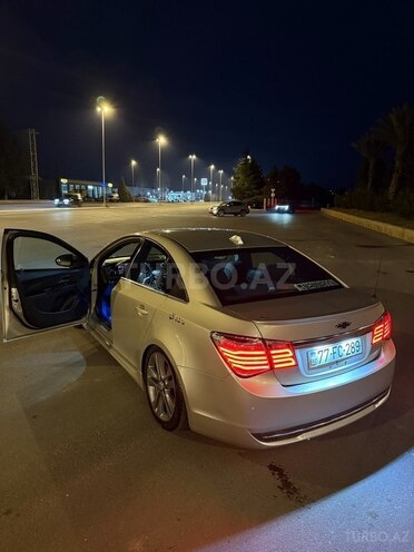 Chevrolet Cruze 2015, 275,000 km - 1.4 l - Ağdaş