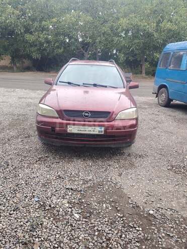 Opel Astra 1999, 573,000 km - 1.6 л - Qusar