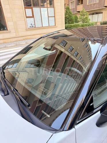 Toyota Camry 2025, 3,200 km - 2.0 л - Bakı