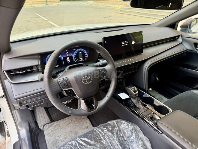 Toyota Camry 2025, 3,200 km - 2.0 л - Bakı