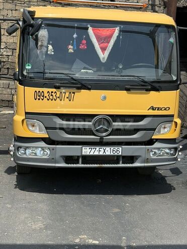 Mercedes Atego 818 2011, 520,000 km - 4.4 l - Bakı