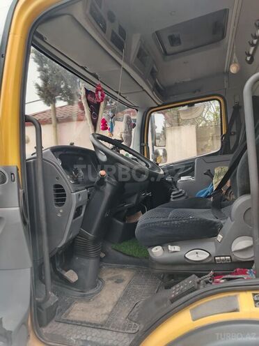 Mercedes Atego 818 2011, 520,000 km - 4.4 l - Bakı