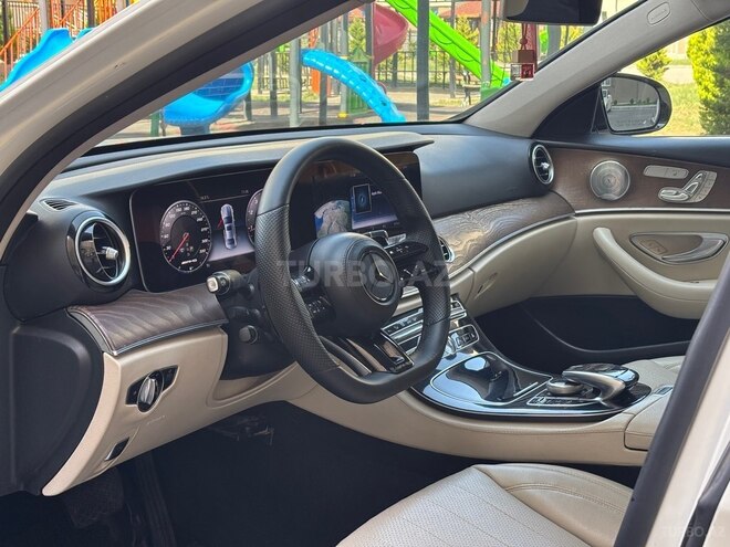 Mercedes E 300 2017, 186,000 km - 2.0 l - Sumqayıt