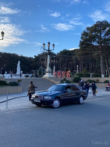Mercedes C 240 1999, 391,074 km - 2.4 l - Bakı