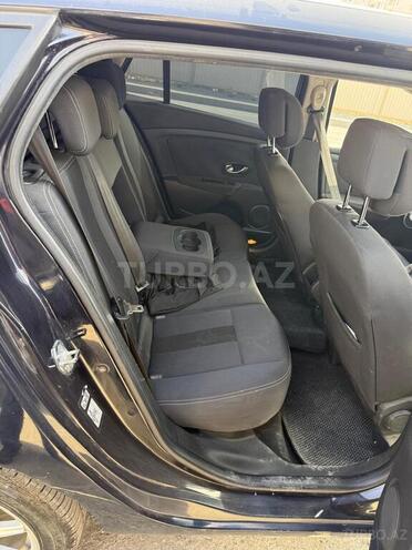 Renault Megane 2010, 230,000 km - 1.5 l - Bakı