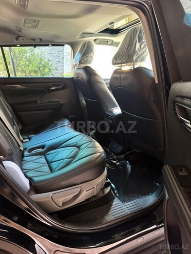 Toyota Highlander 2022, 60,285 km - 2.5 l - Bakı