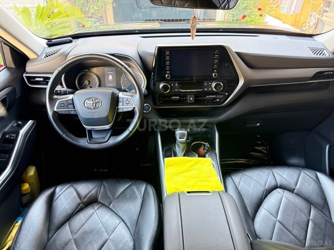 Toyota Highlander 2022, 60,285 km - 2.5 l - Bakı
