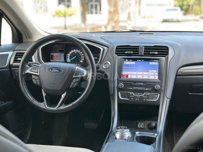 Ford Fusion (North America) 2018, 195,000 km - 1.5 l - Bakı