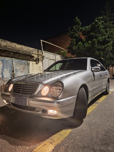 Mercedes E 200 2001, 160,443 km - 2.0 l - Bakı