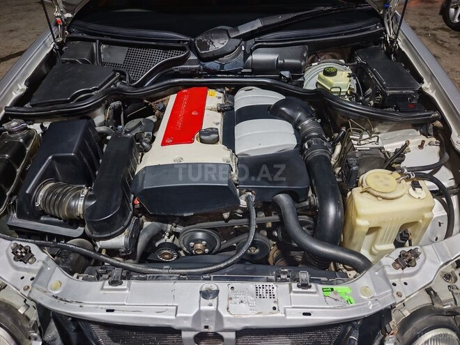 Mercedes E 200 2001, 160,443 km - 2.0 l - Bakı