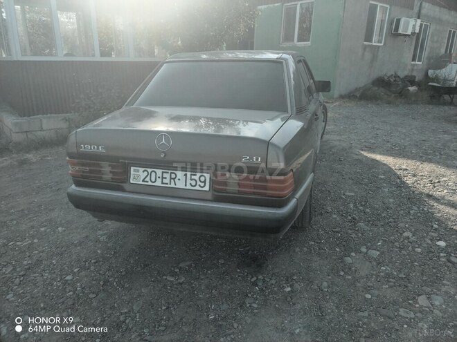 Mercedes 190 1991, 254,560 km - 2.0 l - Füzuli